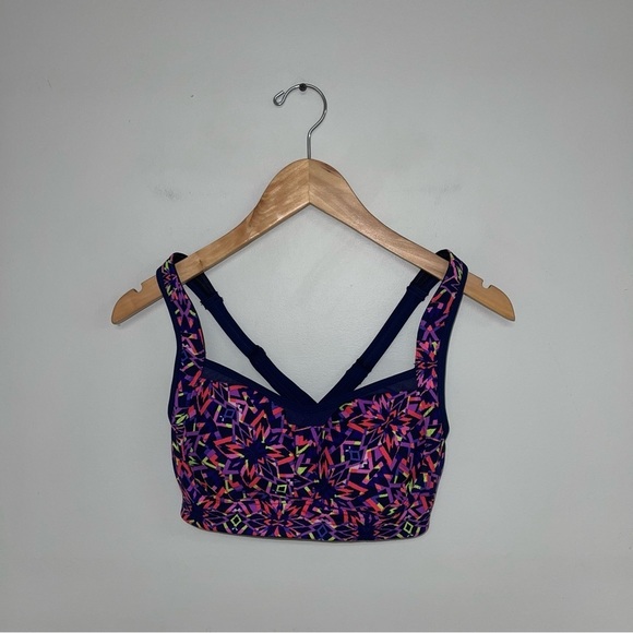 TYR Purple and Pink Patterned Bikini Top - Picture 3 of 12